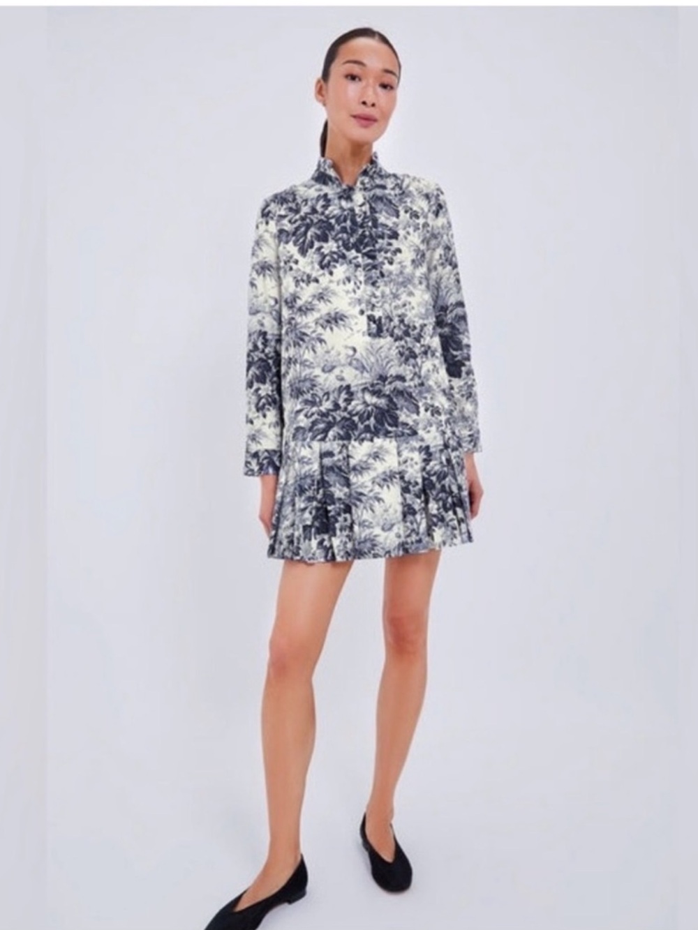 Tuckernuck Navy Blue Toile Tate Dress - Picture 10 of 11